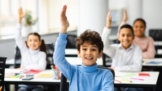 آموزش کودکان و نوجوانان